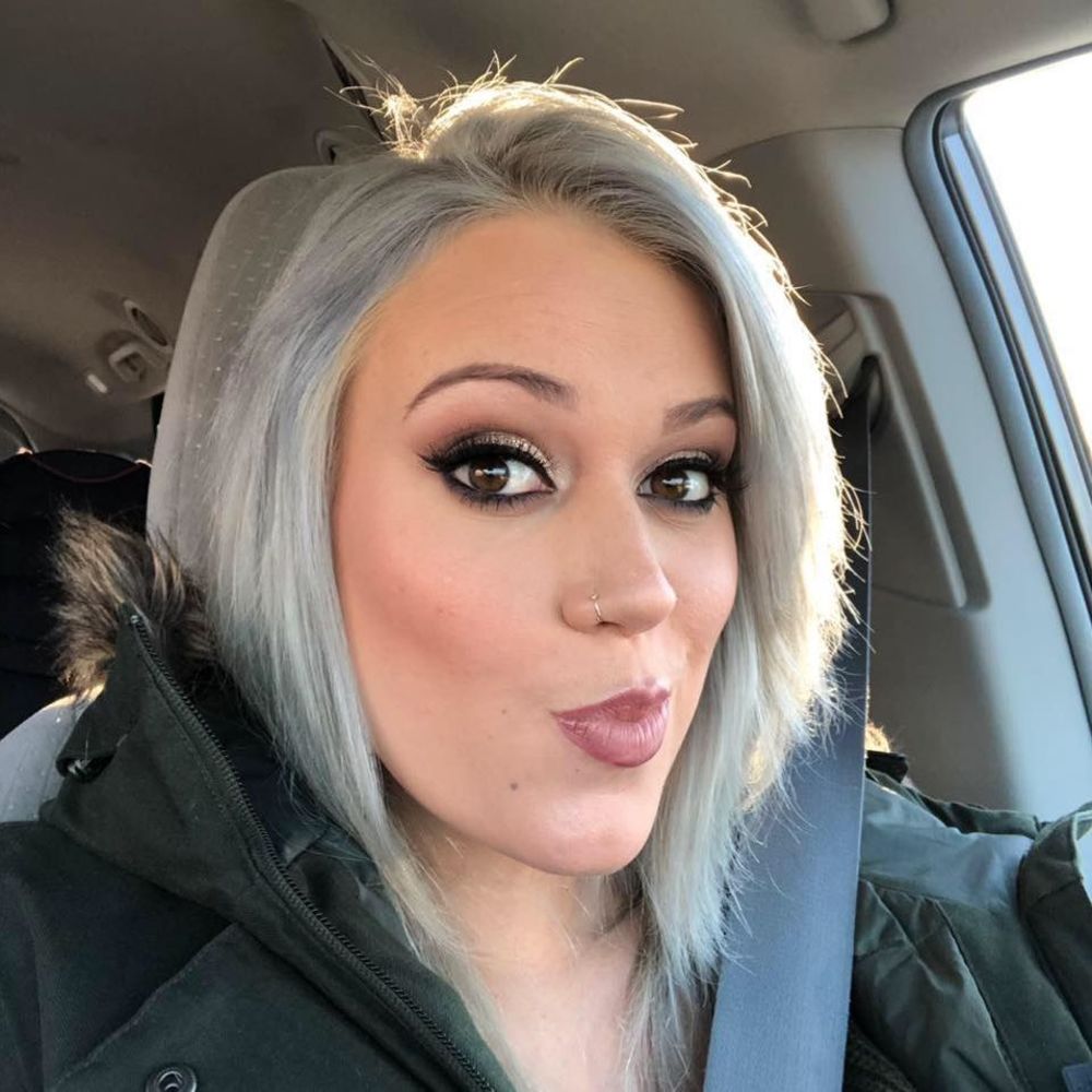 Meet your Posher, Amanda
